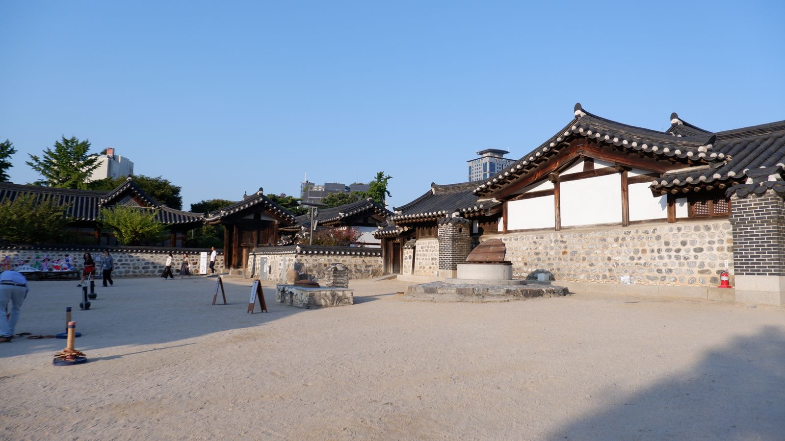 전통 안마 및 수지압 치료